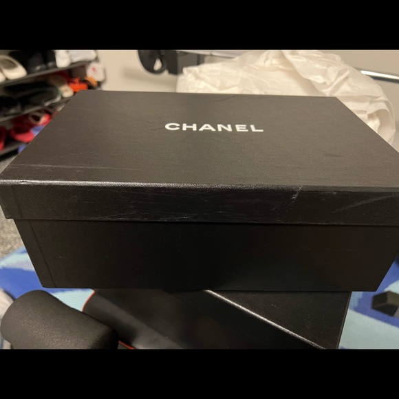 Chanel box - Picture 2 of 7